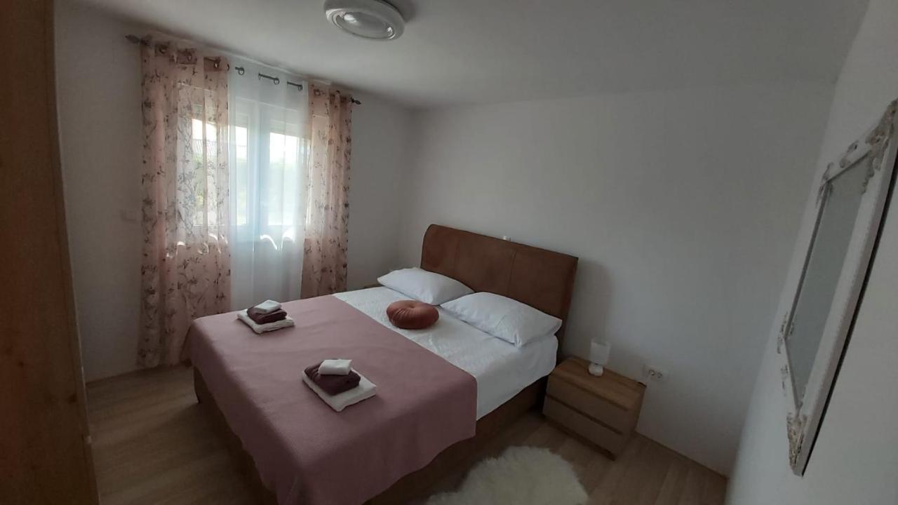 Apartmán Luka Galovac  Exteriér fotografie